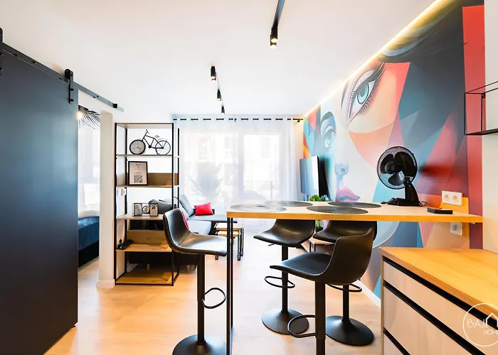 Picasso - Free Parking Place סוסנוביץ'