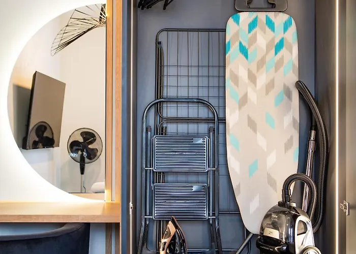 Picasso - Free Parking Place Σοσνόβιετς